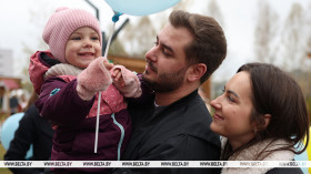 Лукашэнка: бацькаўскія настаўленні дапамагаюць вызначаць правільныя арыенціры і пераадольваць цяжкасці