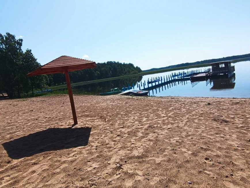 На пляже "Перетяг" в Браславском районе спасатели выявили ряд серьезных недостатков